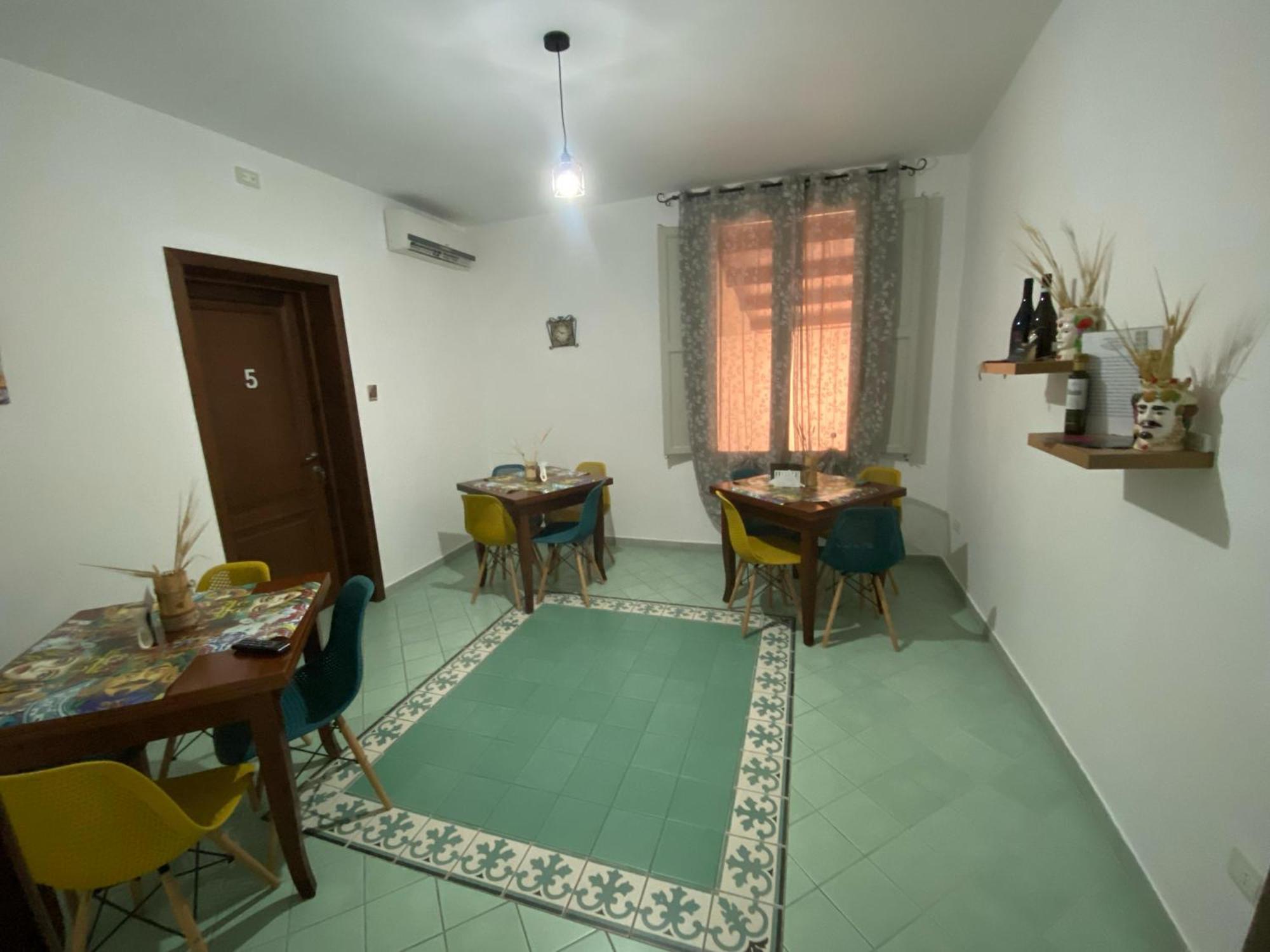 Le 5 Torri Bed & Breakfast